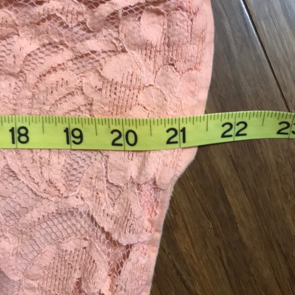 Eyeshadow lace front top size large - Picture 5 of 6